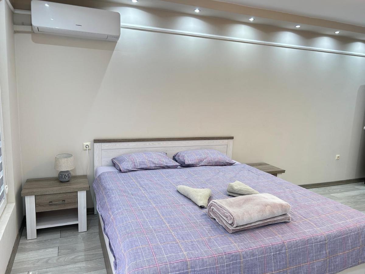 Apartament Deluxe Karina-Free Parking Burgas City Exterior foto