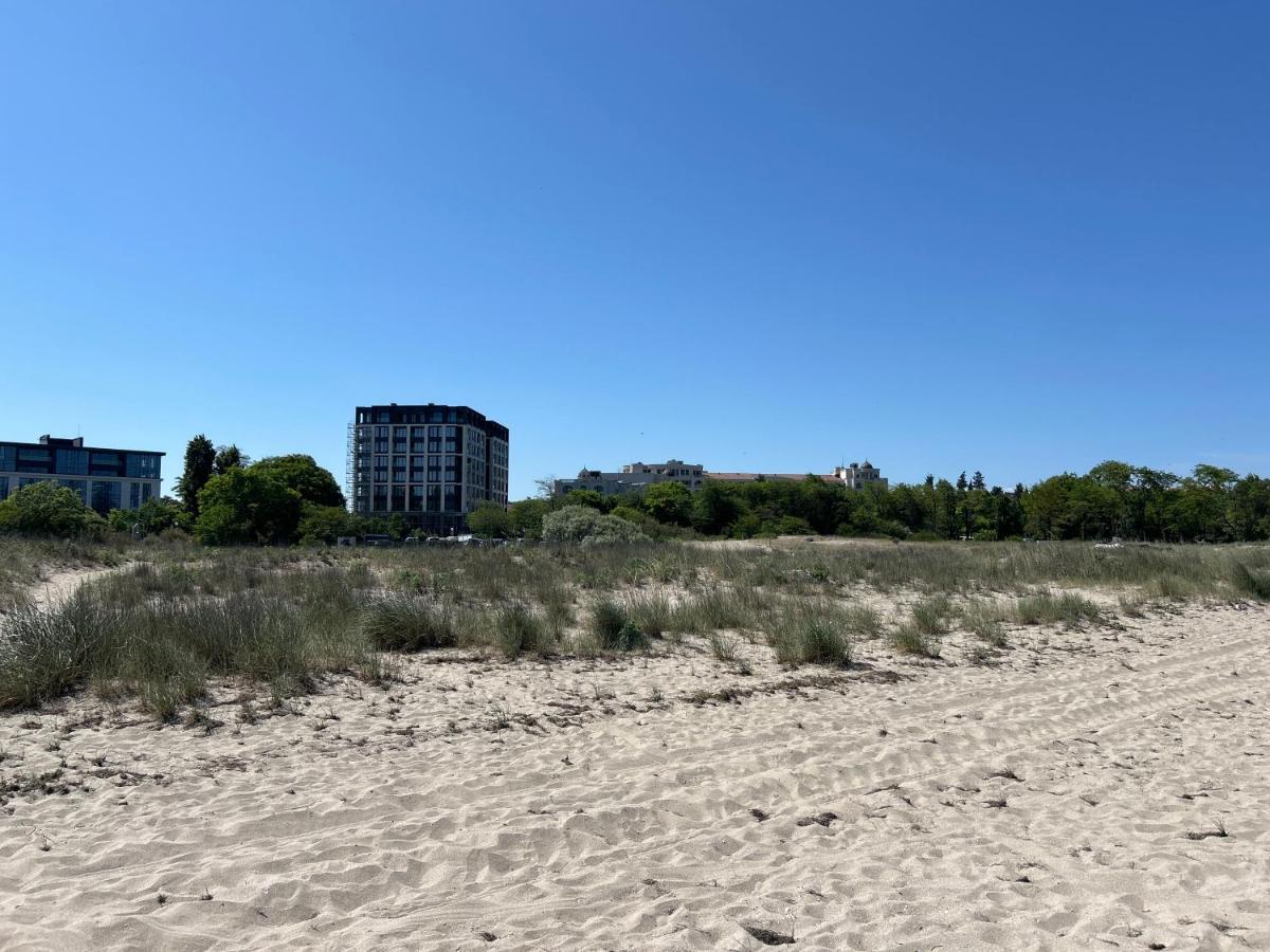 Apartament Deluxe Karina-Free Parking Burgas City Exterior foto